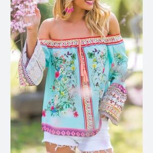 Umgee Green Floral Off Shoulder Top Boho Bell Sleeve Peasant Size Small